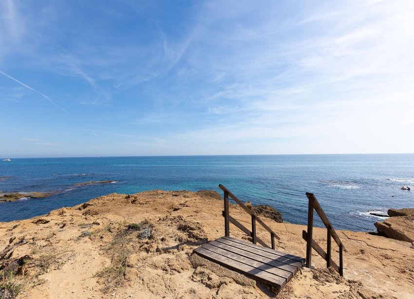 Resale - Apartament / Duplex - Torrevieja - La Mata