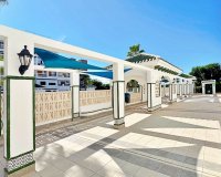 Resale - Apartament / Duplex - Torrevieja - La Mata
