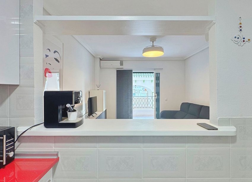Resale - Apartament / Duplex - Torrevieja - La Mata
