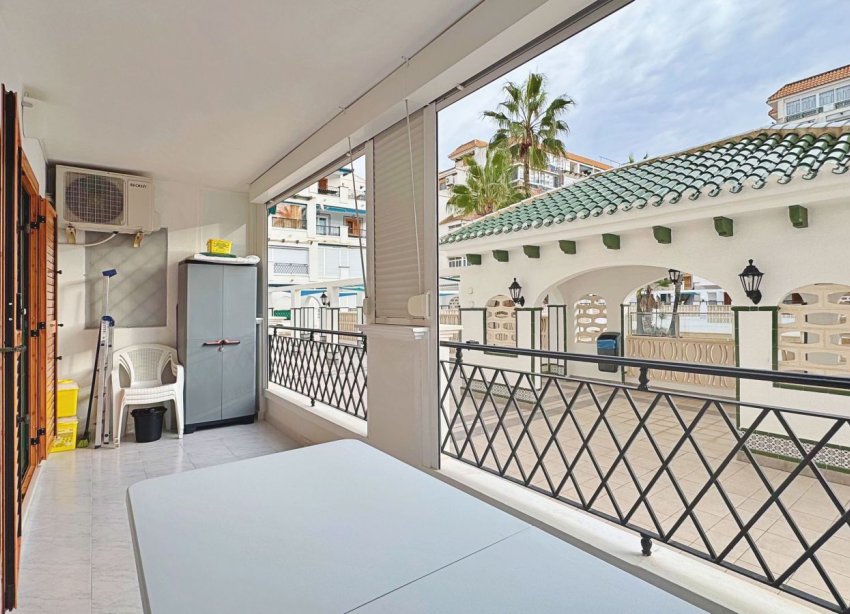 Resale - Apartament / Duplex - Torrevieja - La Mata