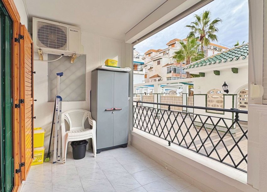 Resale - Apartament / Duplex - Torrevieja - La Mata