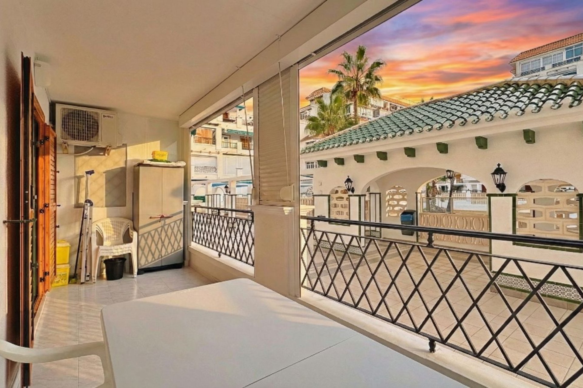 Resale - Apartament / Duplex - Torrevieja - La Mata