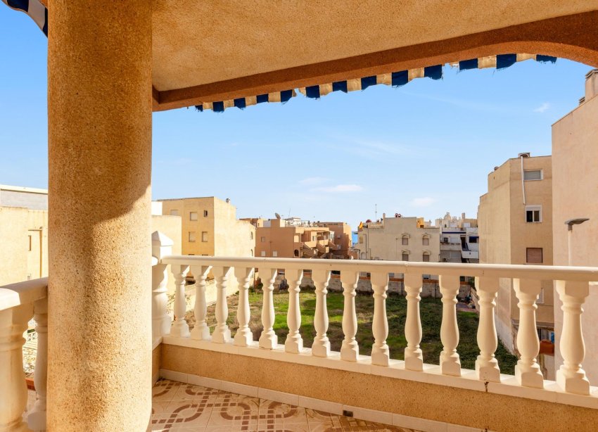 Resale - Apartament / Duplex - Torrevieja - La Mata
