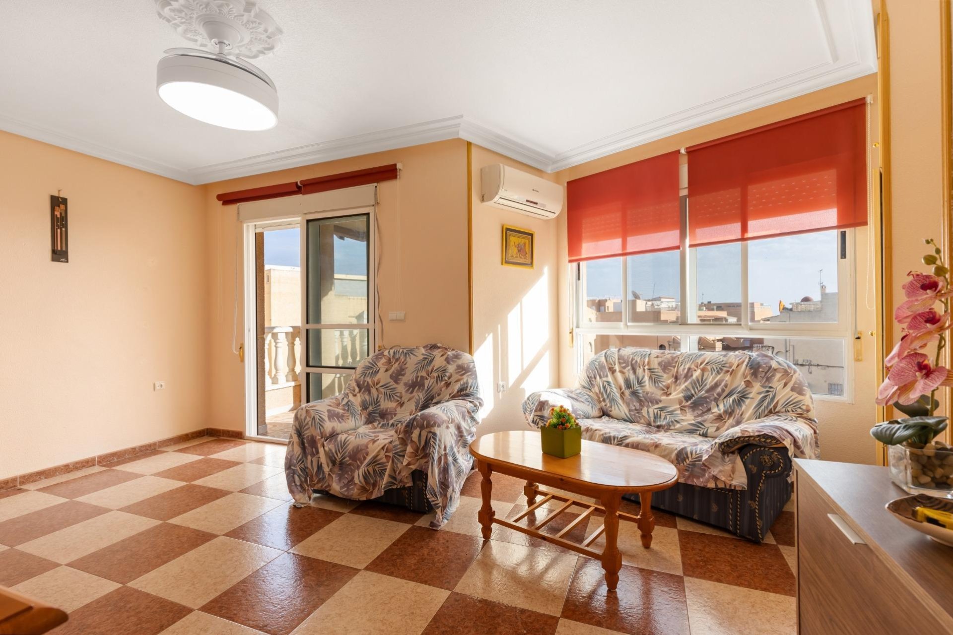 Resale - Apartament / Duplex - Torrevieja - La Mata