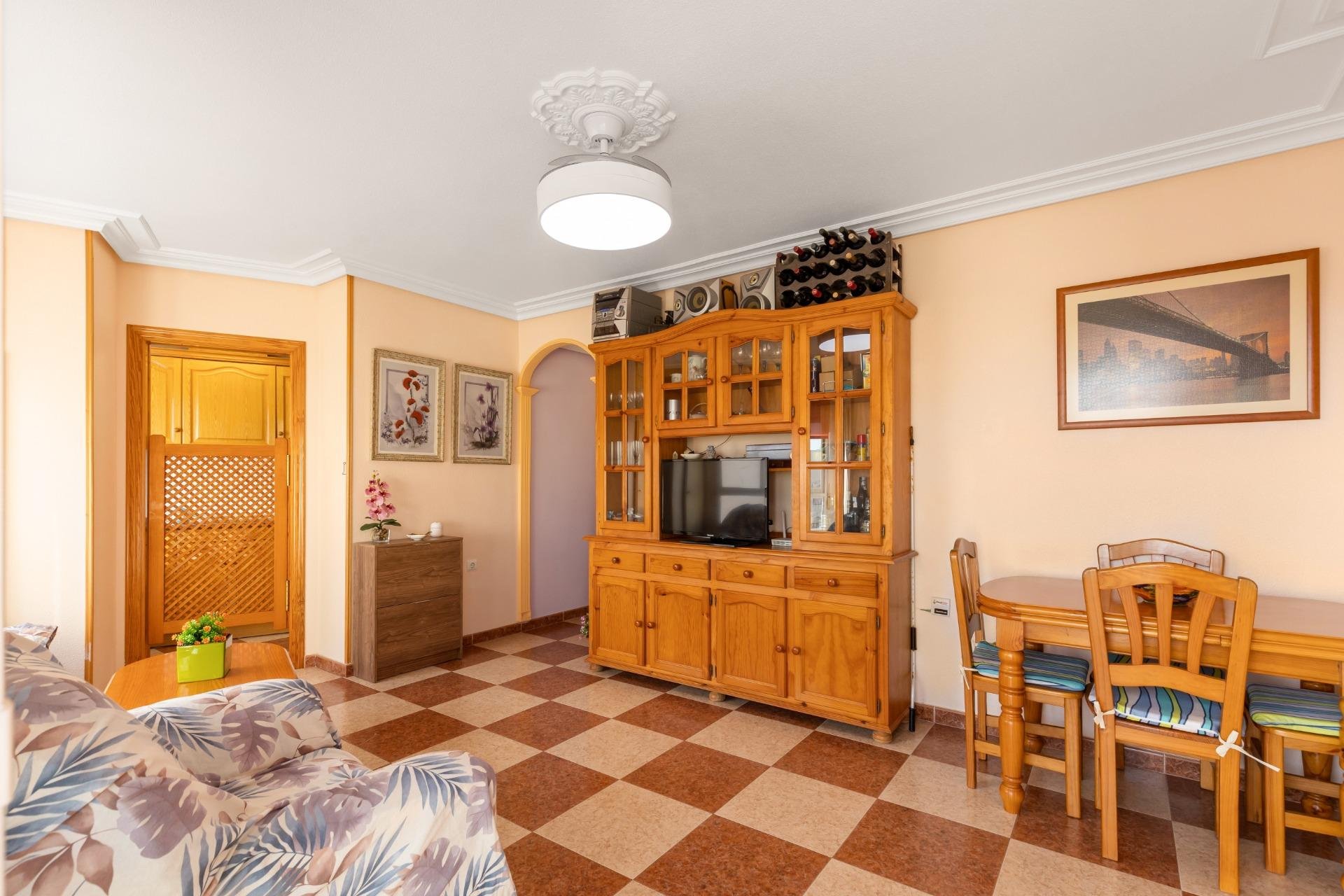 Resale - Apartament / Duplex - Torrevieja - La Mata