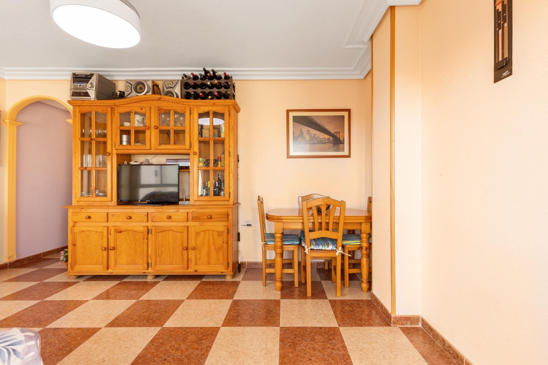 Resale - Apartament / Duplex - Torrevieja - La Mata