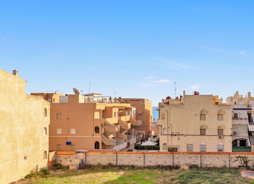 Resale - Apartament / Duplex - Torrevieja - La Mata