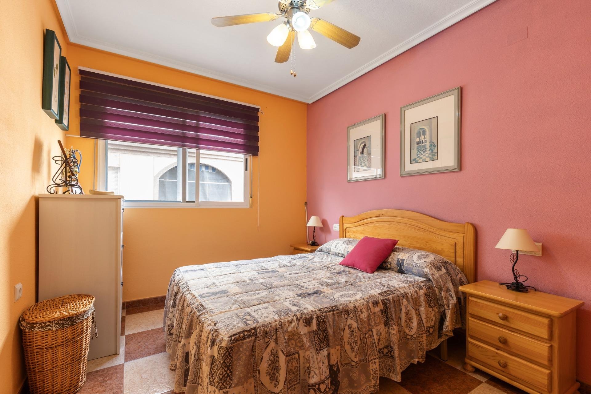 Resale - Apartament / Duplex - Torrevieja - La Mata