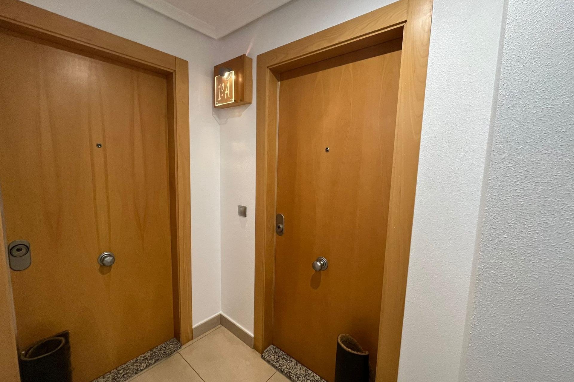 Resale - Apartament / Duplex - Torrevieja - La Mata