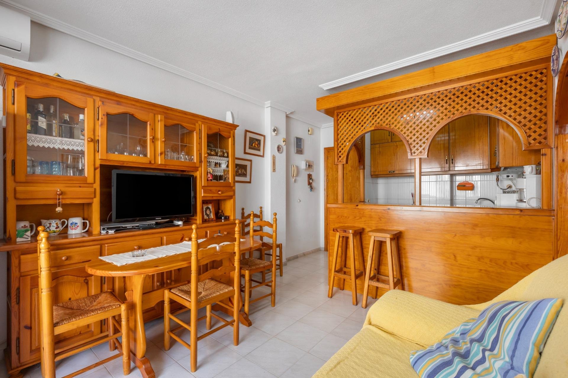 Resale - Apartament / Duplex - Torrevieja - La Mata