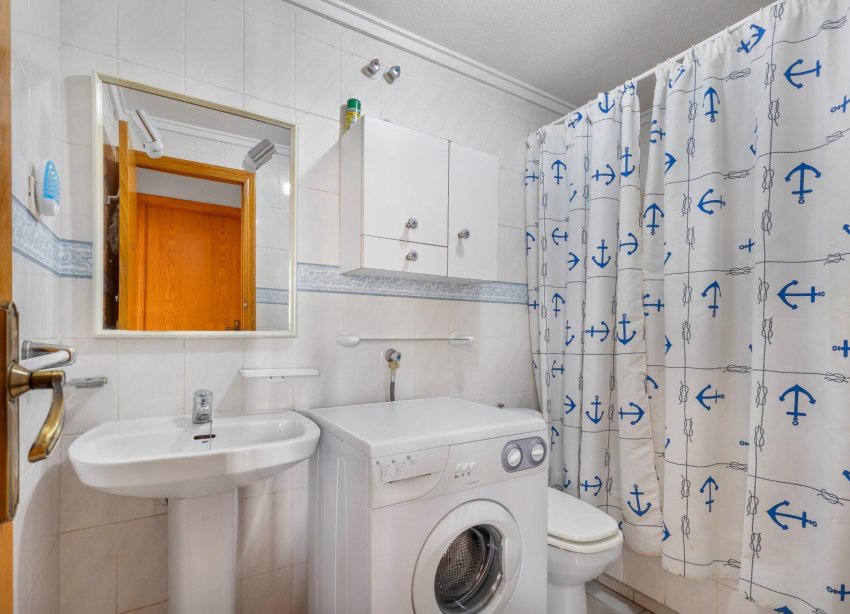Resale - Apartament / Duplex - Torrevieja - La Mata