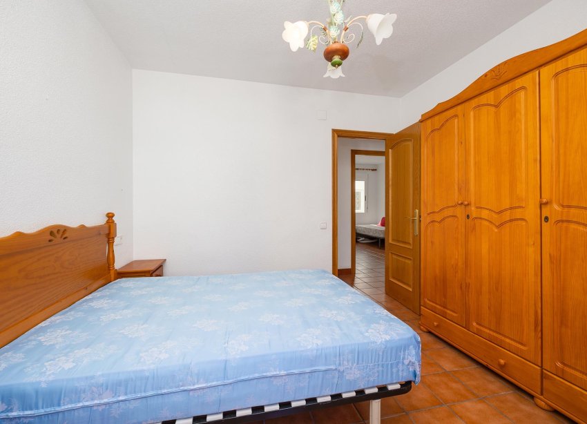Resale - Apartament / Duplex - Torrevieja - La Mata