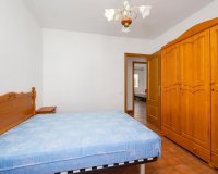 Resale - Apartament / Duplex - Torrevieja - La Mata