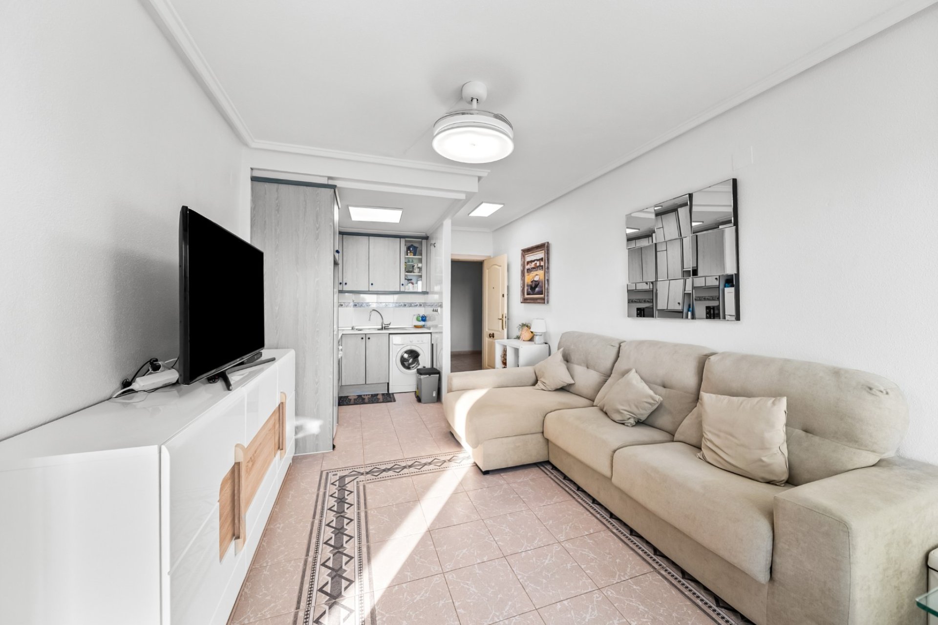 Resale - Apartament / Duplex - Torrevieja - La Mata