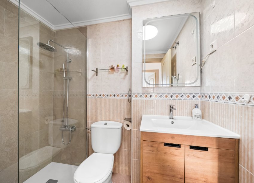 Resale - Apartament / Duplex - Torrevieja - La Mata