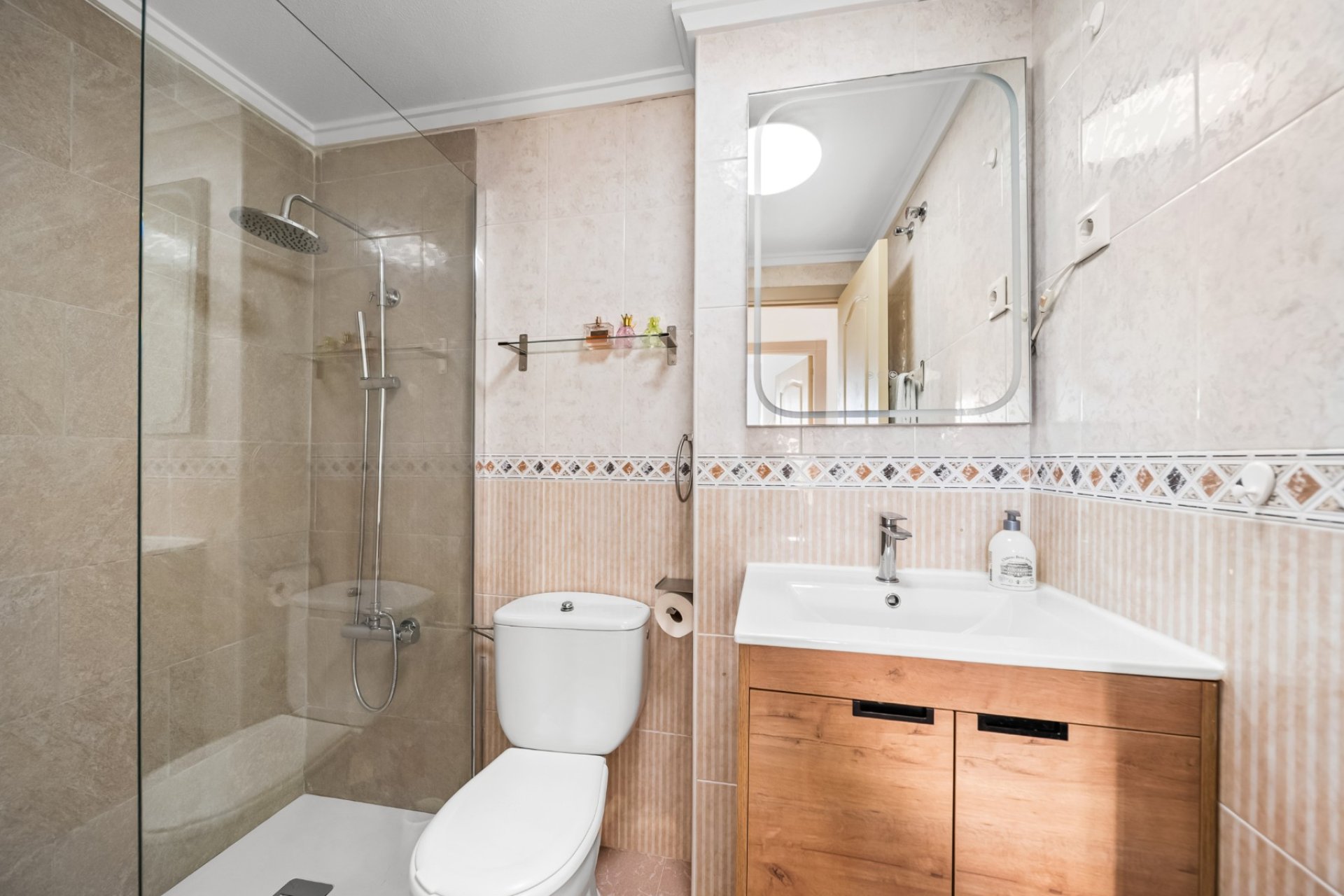 Resale - Apartament / Duplex - Torrevieja - La Mata