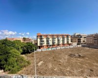 Resale - Apartament / Duplex - Torrevieja - La Mata