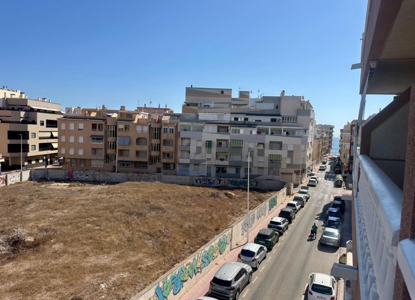 Resale - Apartament / Duplex - Torrevieja - La Mata