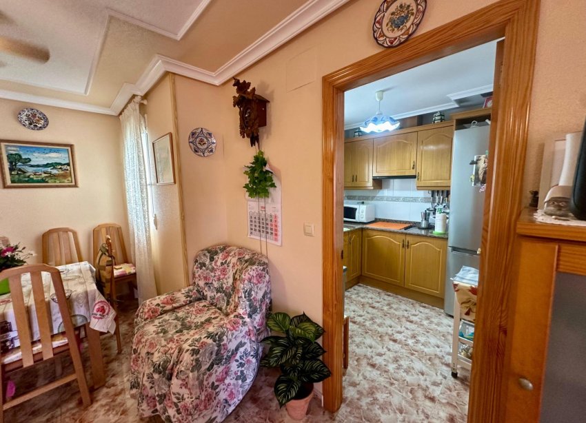 Resale - Apartament / Duplex - Torrevieja - La Mata