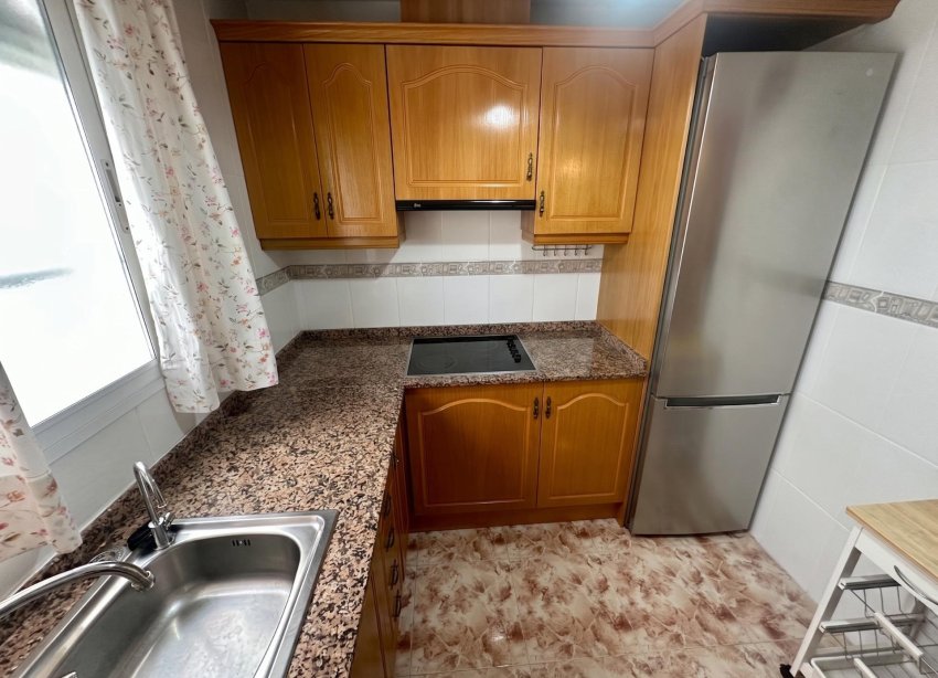 Resale - Apartament / Duplex - Torrevieja - La Mata