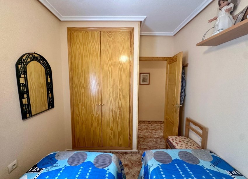 Resale - Apartament / Duplex - Torrevieja - La Mata