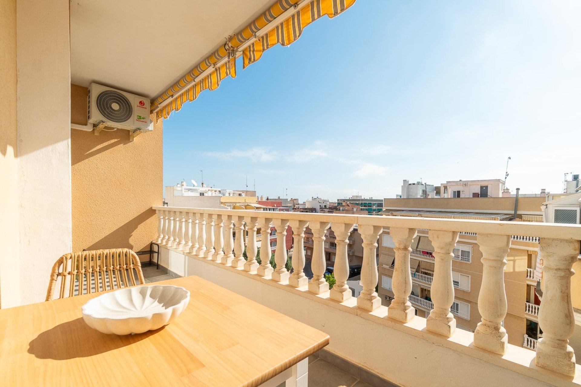 Resale - Apartament / Duplex - Torrevieja - La Mata