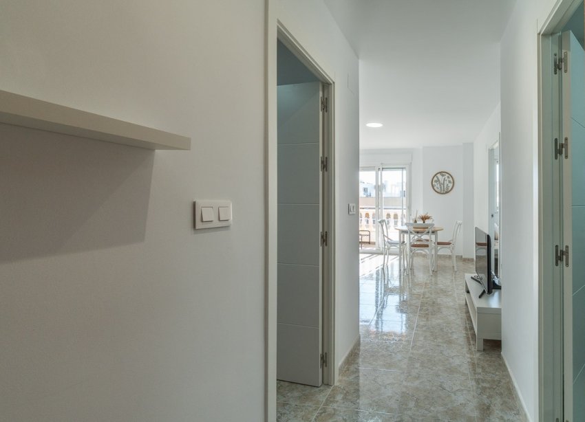 Resale - Apartament / Duplex - Torrevieja - La Mata