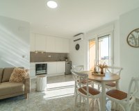 Resale - Apartament / Duplex - Torrevieja - La Mata