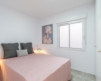 Resale - Apartament / Duplex - Torrevieja - La Mata