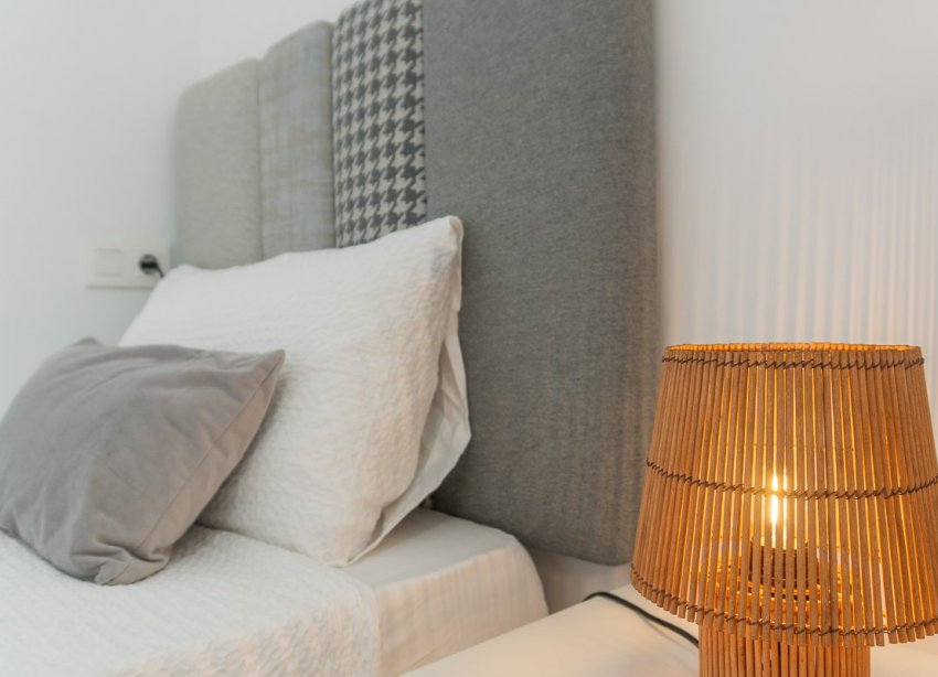 Resale - Apartament / Duplex - Torrevieja - La Mata