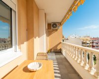 Resale - Apartament / Duplex - Torrevieja - La Mata