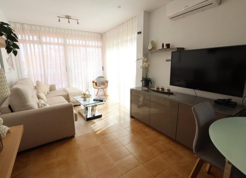 Resale - Apartament / Duplex - Torrevieja - La Veleta