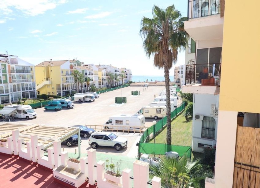 Resale - Apartament / Duplex - Torrevieja - La Veleta