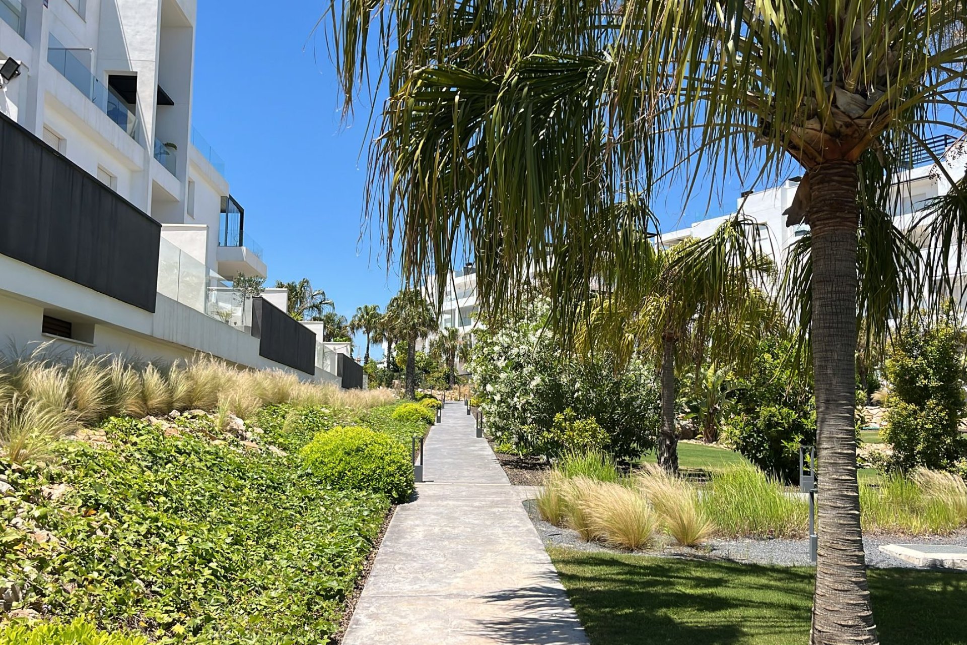 Resale - Apartament / Duplex - Torrevieja - Los Altos
