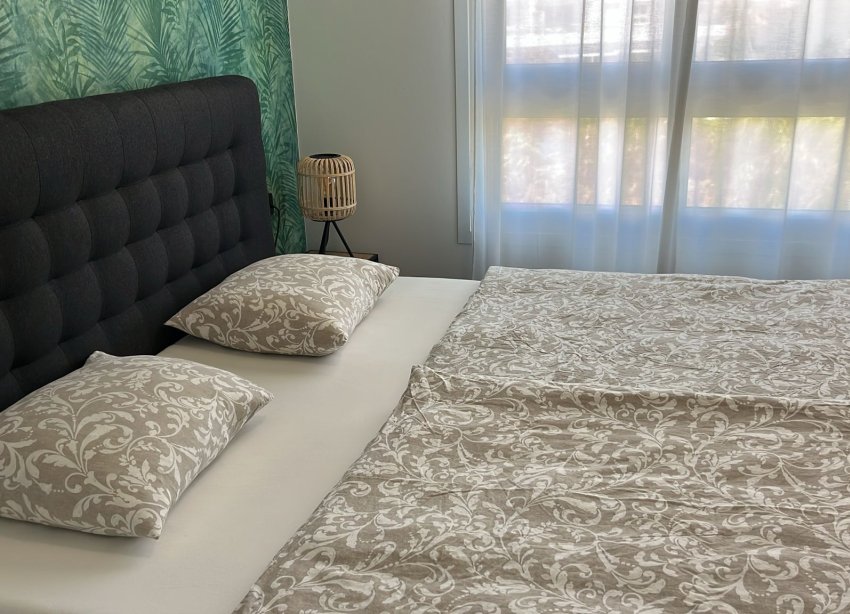 Resale - Apartament / Duplex - Torrevieja - Los Altos