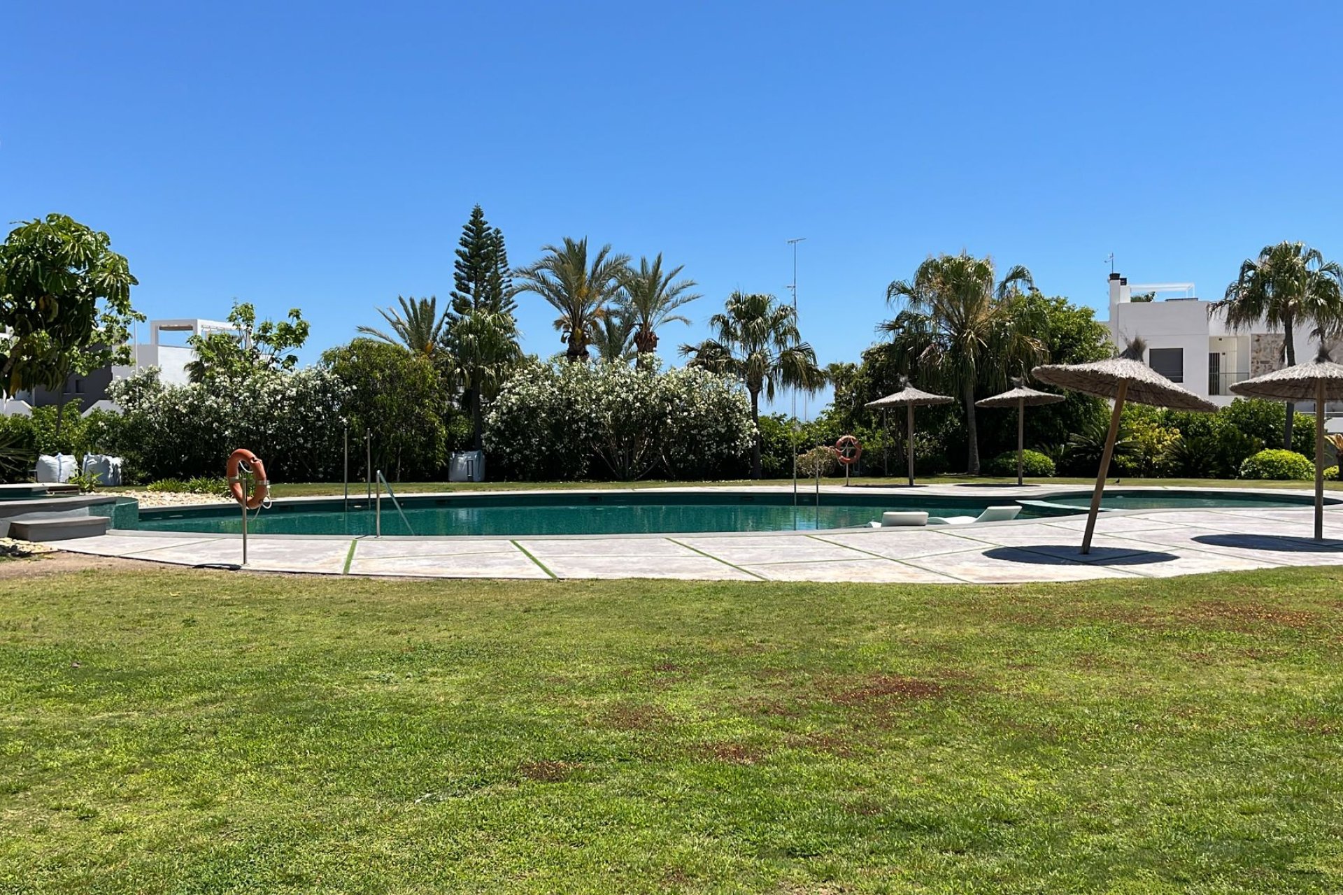 Resale - Apartament / Duplex - Torrevieja - Los Altos