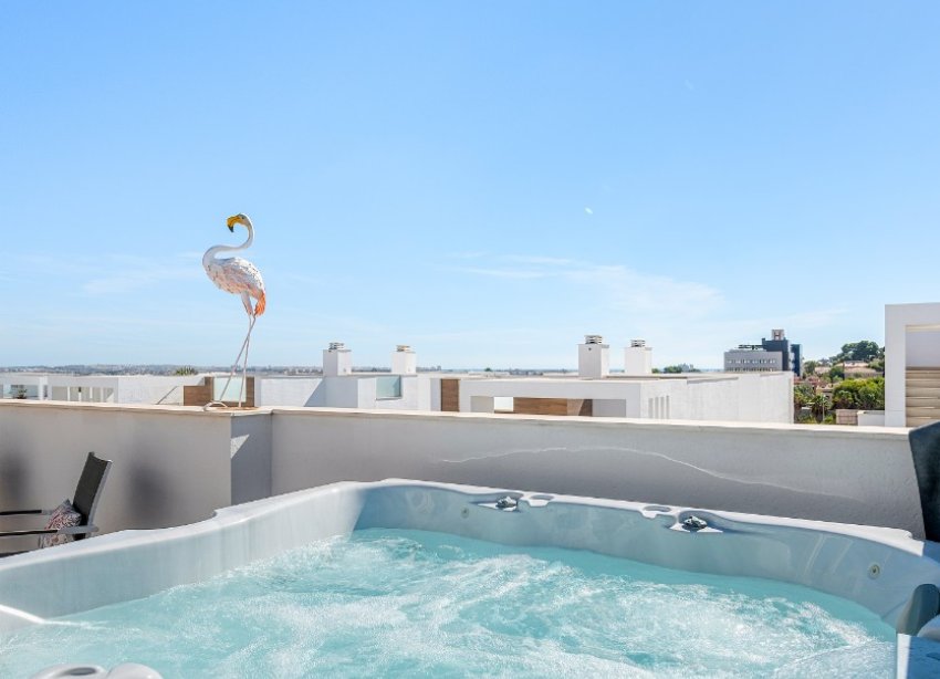 Resale - Apartament / Duplex - Torrevieja - Los Balcones - Los Altos del Edén