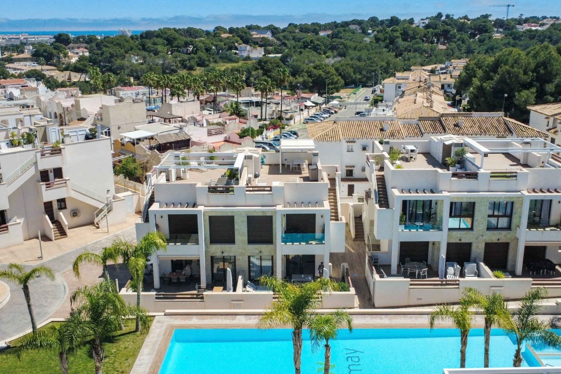 Resale - Apartament / Duplex - Torrevieja - Los Balcones