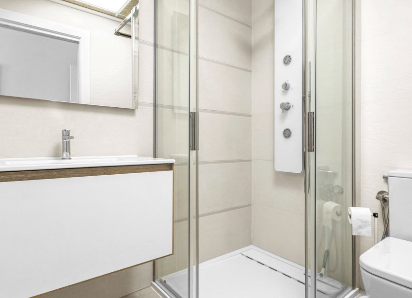 Resale - Apartament / Duplex - Torrevieja - Los Balcones