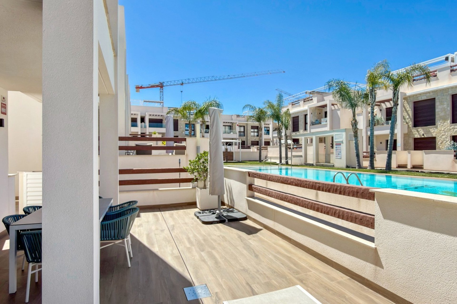 Resale - Apartament / Duplex - Torrevieja - Los Balcones