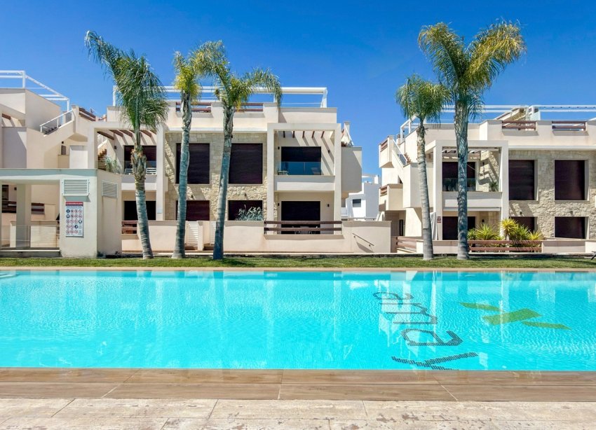 Resale - Apartament / Duplex - Torrevieja - Los Balcones