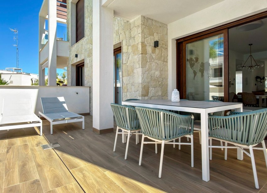 Resale - Apartament / Duplex - Torrevieja - Los Balcones
