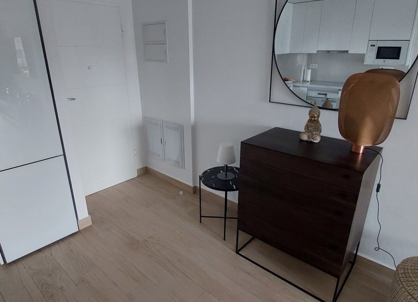 Resale - Apartament / Duplex - Torrevieja - Los Balcones