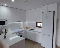 Resale - Apartament / Duplex - Torrevieja - Los Balcones