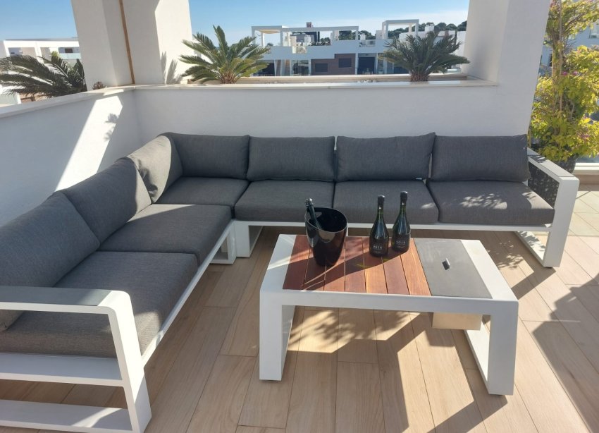 Resale - Apartament / Duplex - Torrevieja - Los Balcones