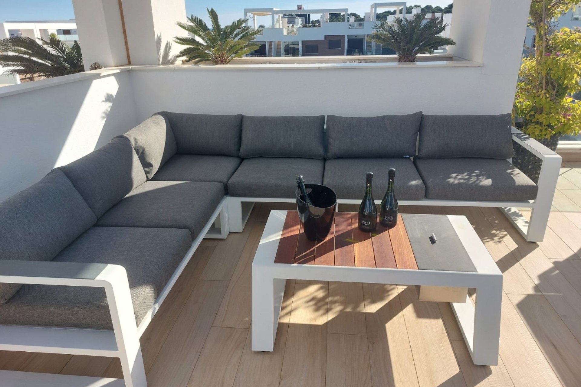 Resale - Apartament / Duplex - Torrevieja - Los Balcones