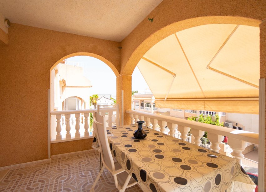 Resale - Apartament / Duplex - Torrevieja - Los Balcones