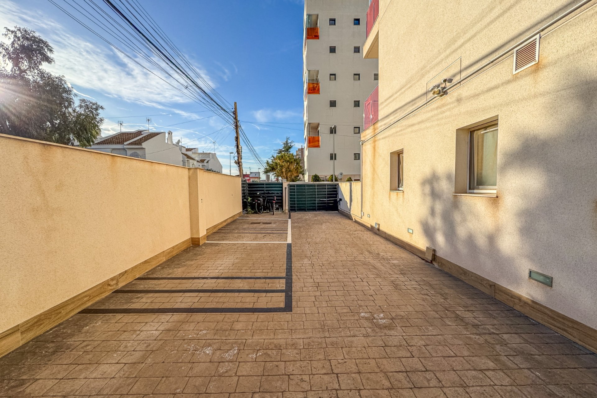 Resale - Apartament / Duplex - Torrevieja - Nueva Torrevieja
