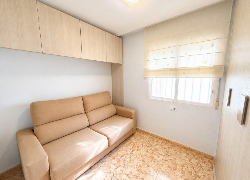 Resale - Apartament / Duplex - Torrevieja - Nueva Torrevieja