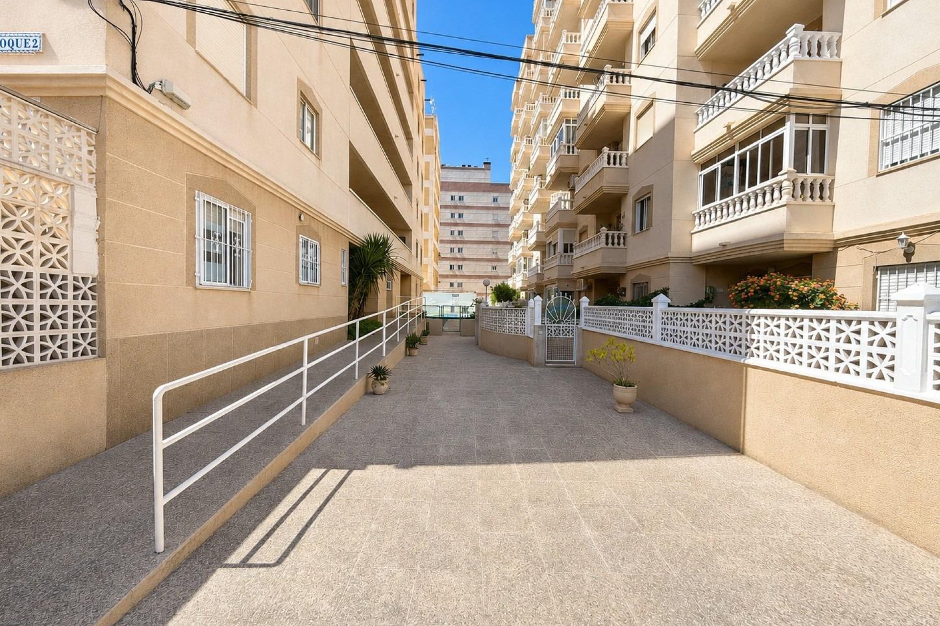 Resale - Apartament / Duplex - Torrevieja - Nueva Torrevieja
